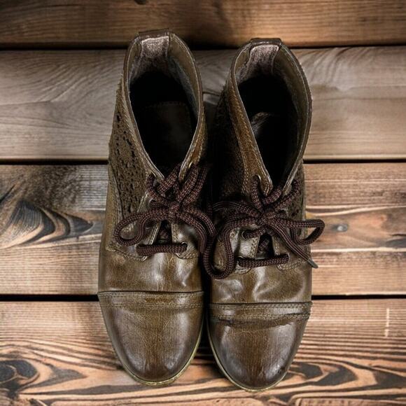 Wanted Women’s 8.5 Brown Leather Lace-Up Ankle Boots Western Cowboy Boho - Picture 3 of 8